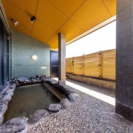 Apa Hotel Kagadaishoji Ekimae Kaga  Buitenkant foto