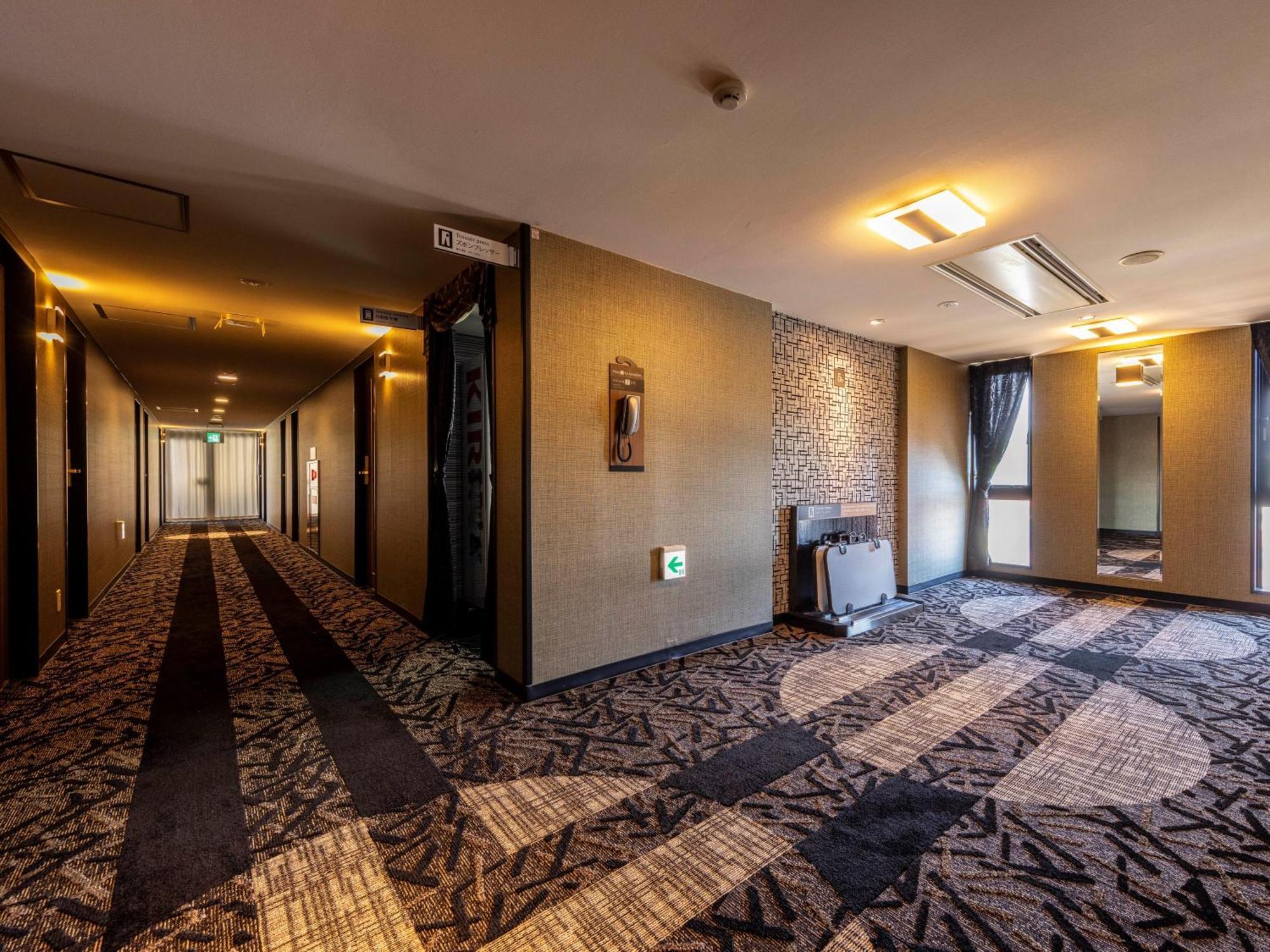 Apa Hotel Kagadaishoji Ekimae Kaga  Buitenkant foto