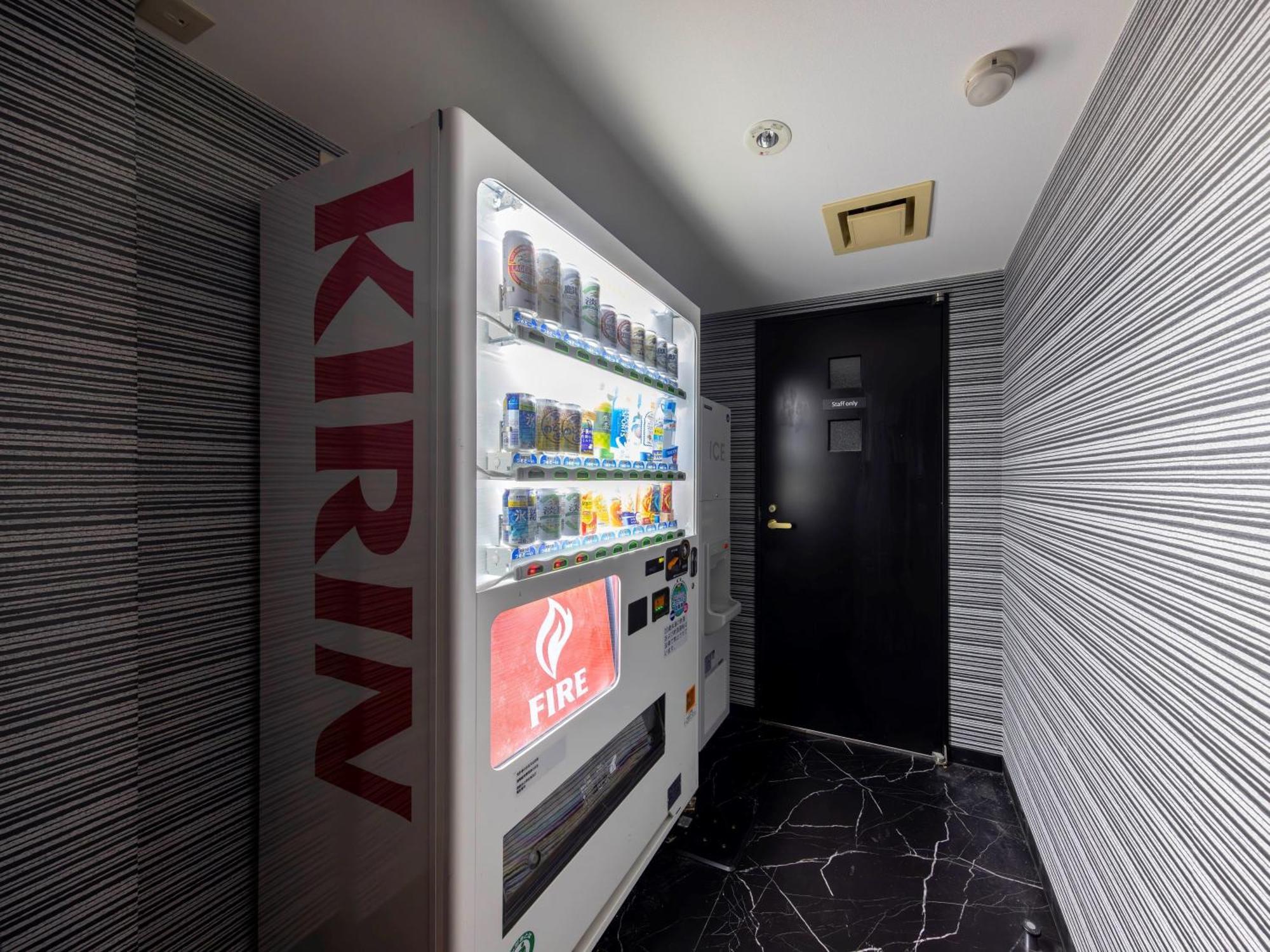 Apa Hotel Kagadaishoji Ekimae Kaga  Buitenkant foto