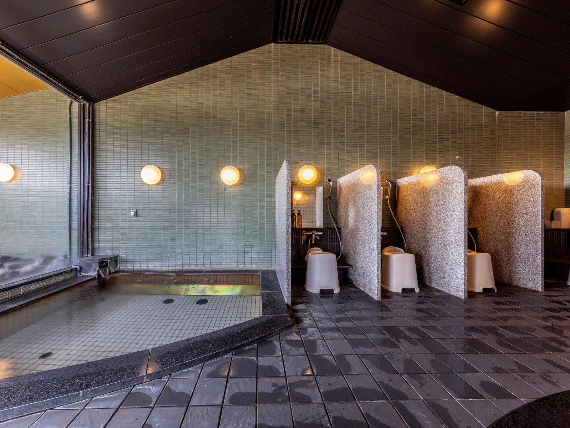 Apa Hotel Kagadaishoji Ekimae Kaga  Buitenkant foto