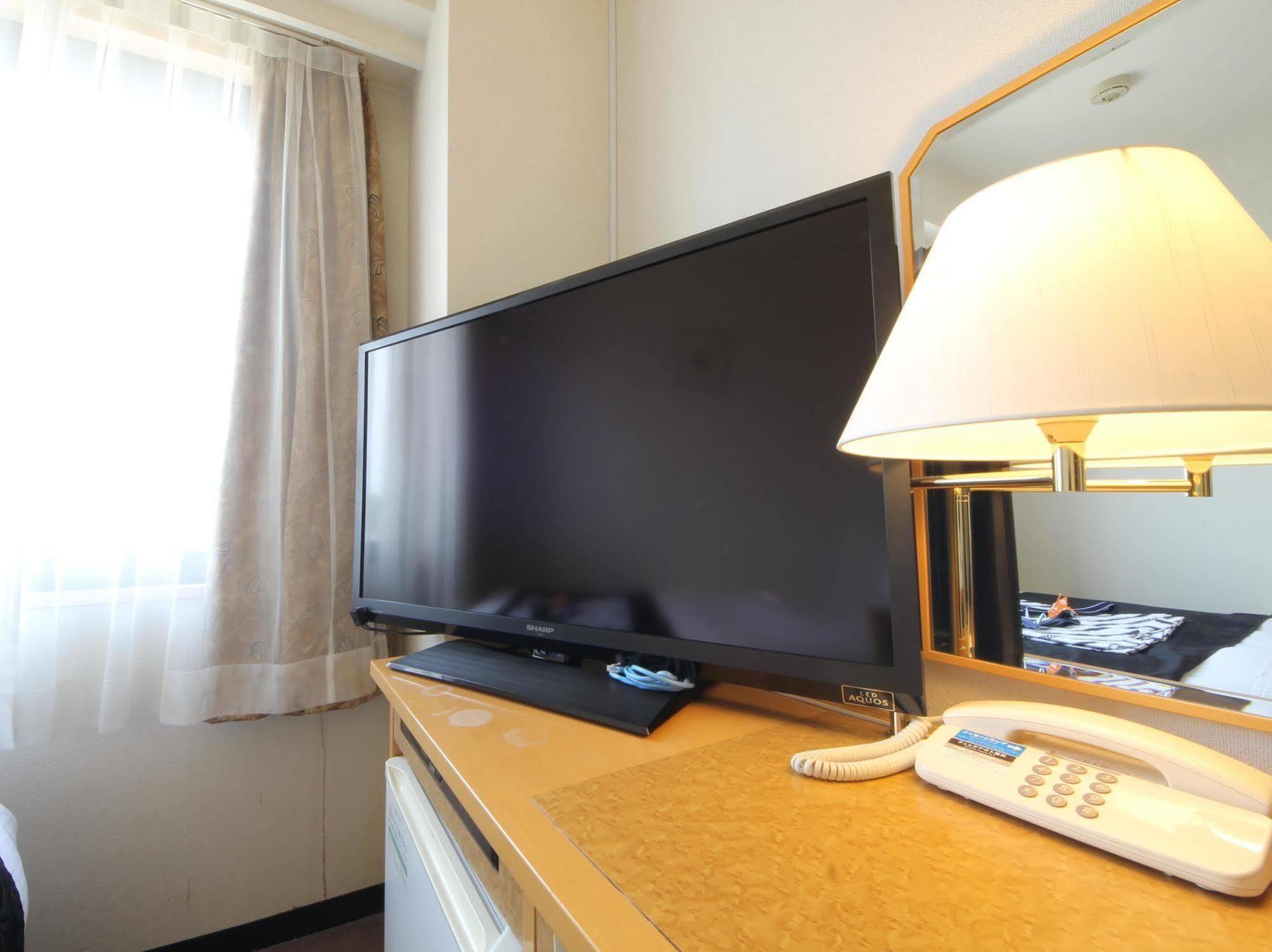 Apa Hotel Kagadaishoji Ekimae Kaga  Buitenkant foto