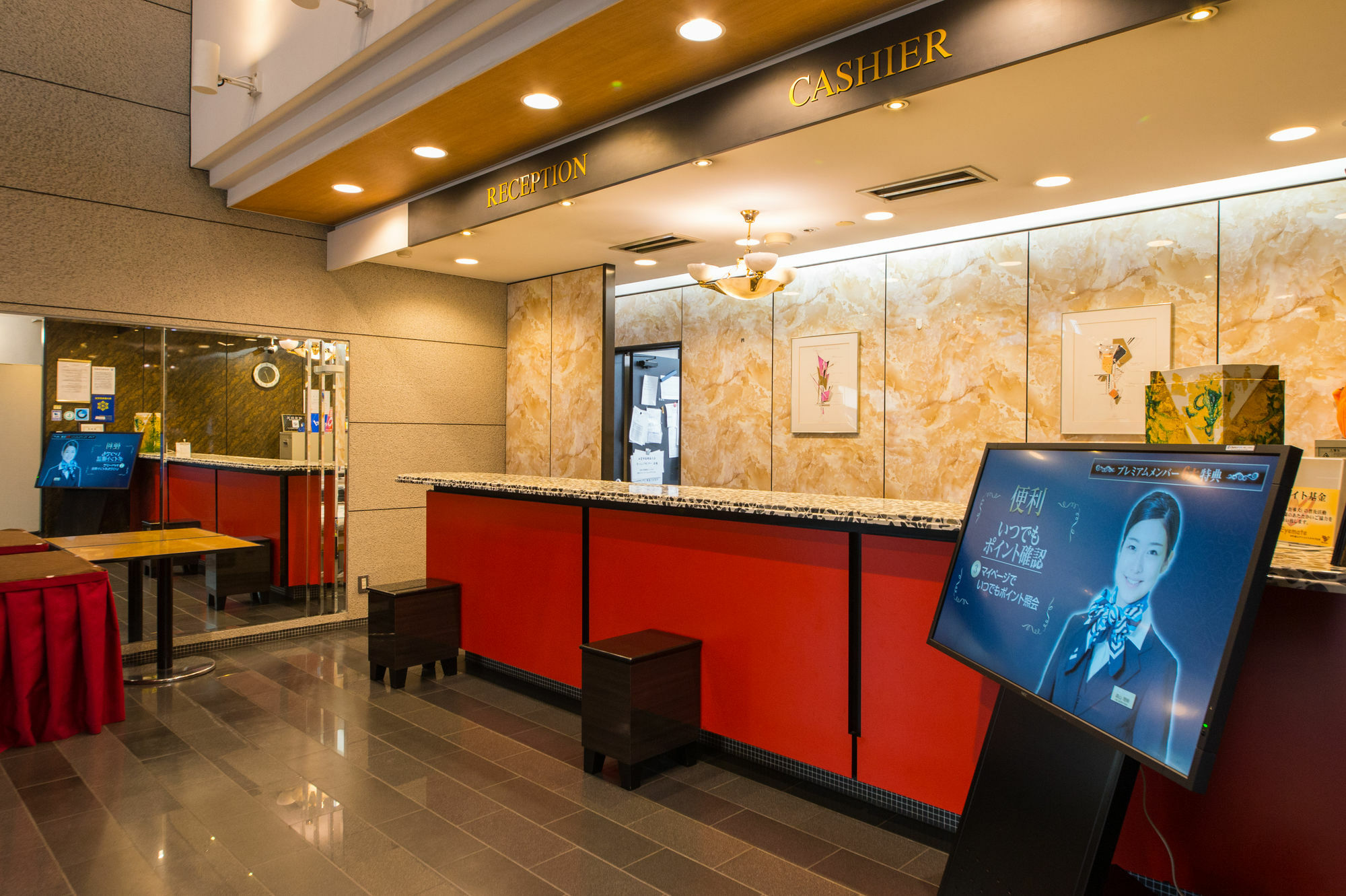 Apa Hotel Kagadaishoji Ekimae Kaga  Buitenkant foto